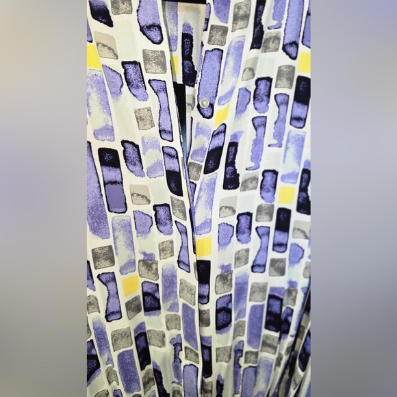 White House Black Market Abstract Midi Dress - Picture 3 of 5
